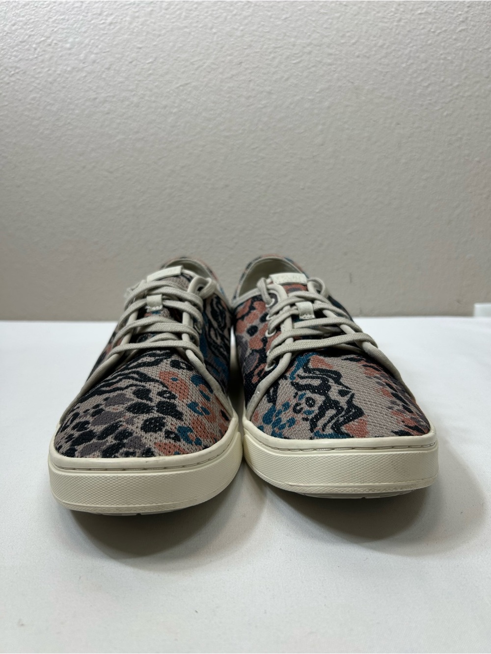 OLUKAI Pehuea Li Lace-Up Animal Print Drop-in Heel Breathable Mesh Sneakers 9.5 - Picture 5 of 13